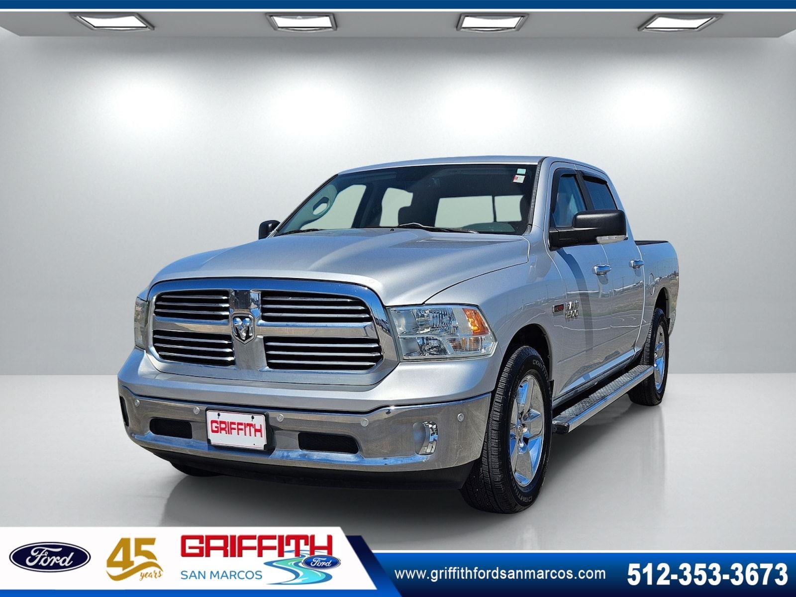 2015 RAM 1500 Lone Star Crew Cab RWD