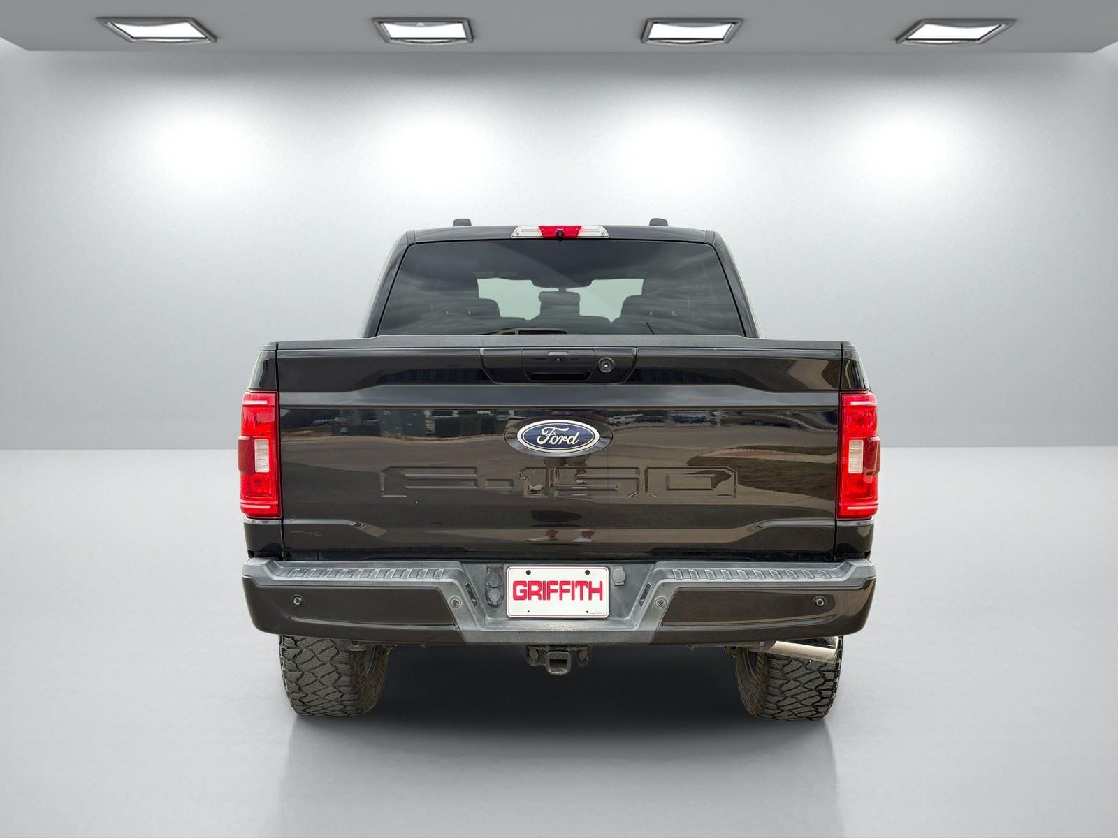 View vehicle photo 6