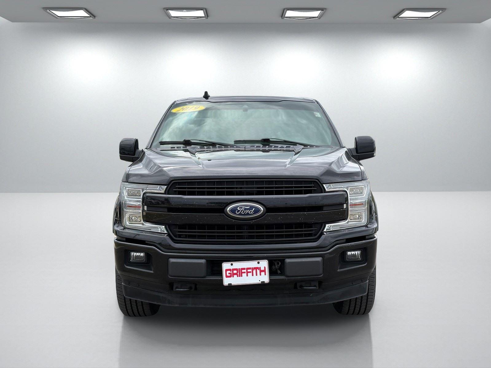 View vehicle photo 2