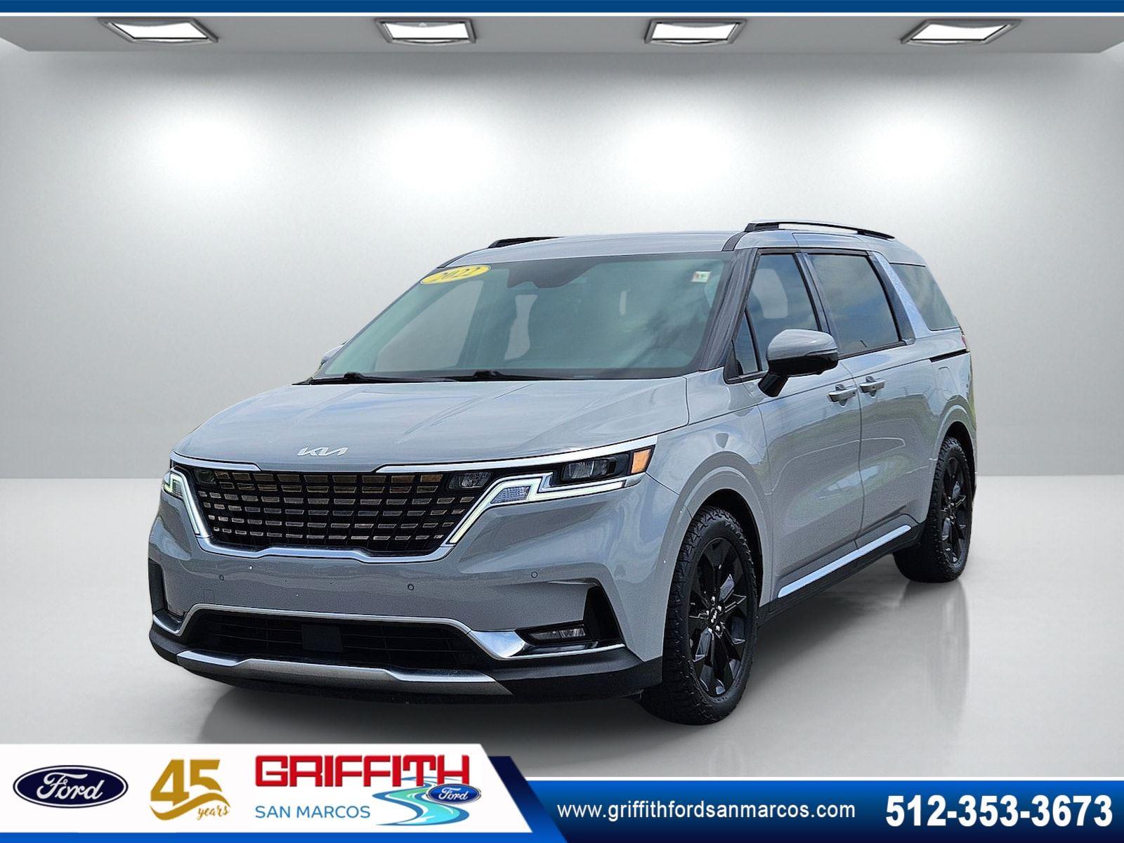 Ceramic Silver 2022 Kia Carnival Minivan Front-Wheel Drive Automatic