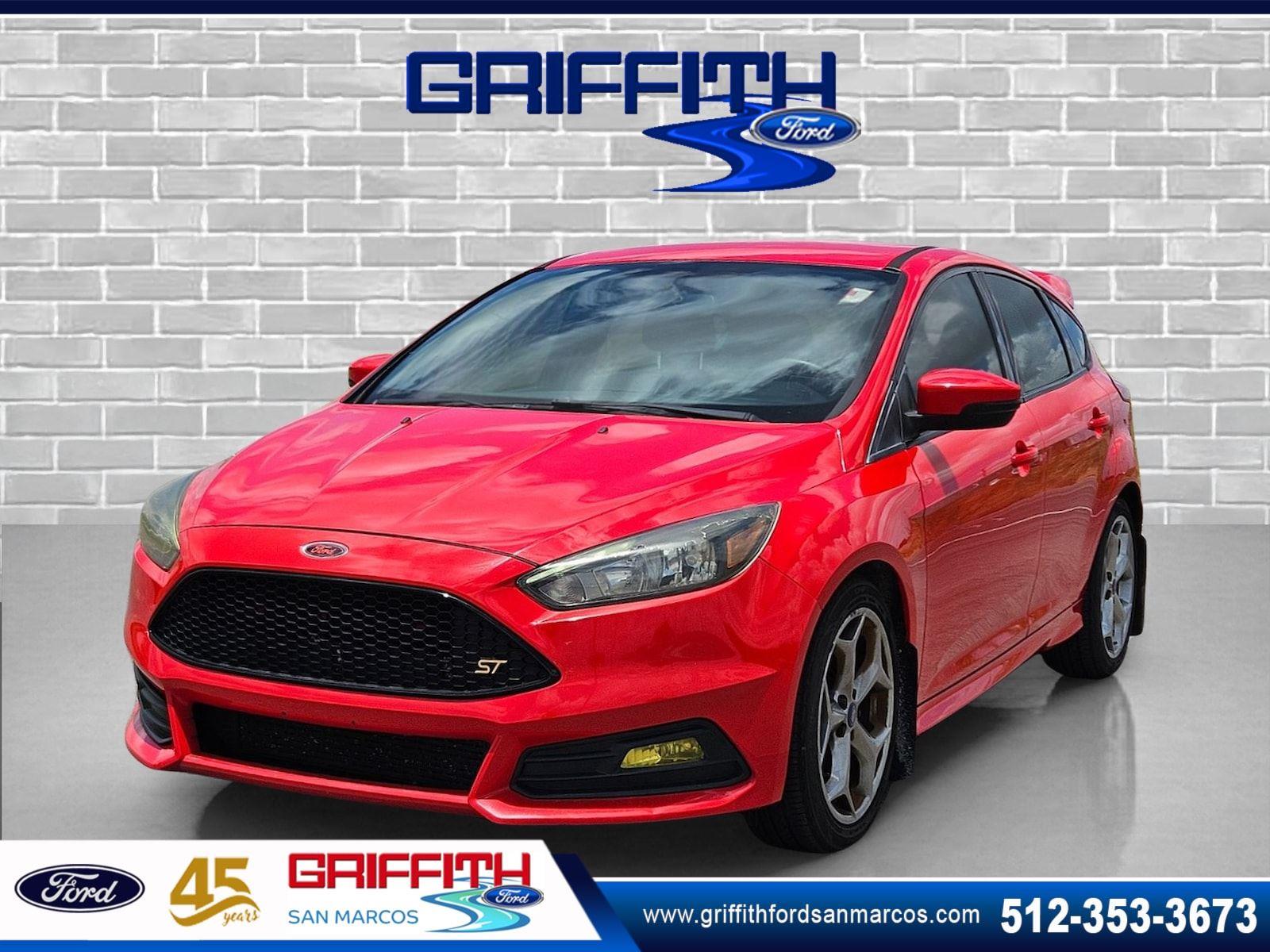 2015 Ford Focus Hatchback Front-Wheel Drive 6-Speed Manual