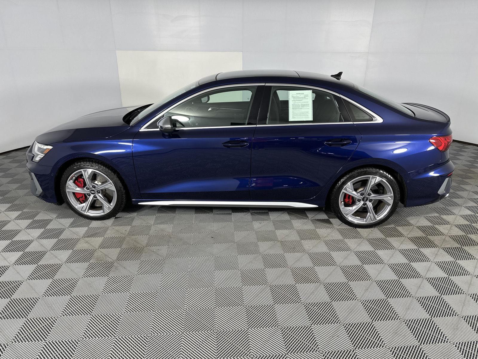 Used 2023 Navarra Blue Metallic Audi Premium Plus image 12