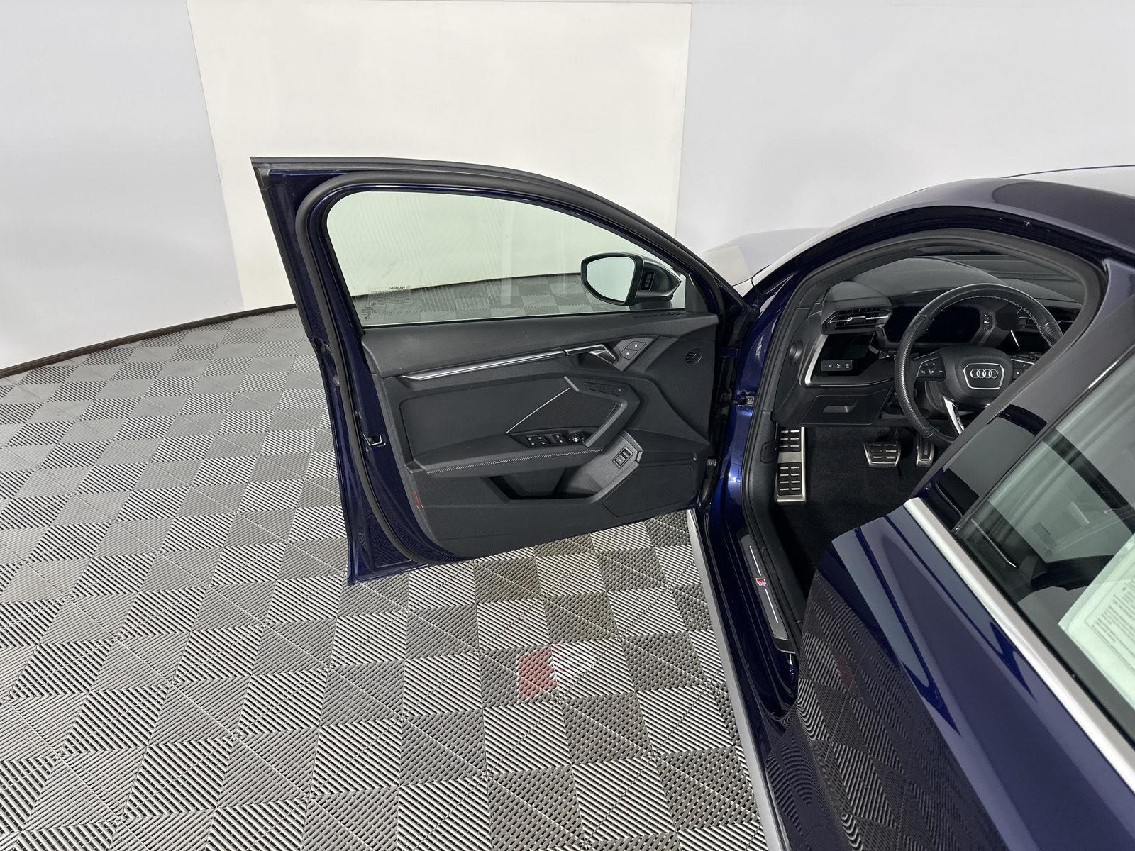 Used 2023 Navarra Blue Metallic Audi Premium Plus image 17