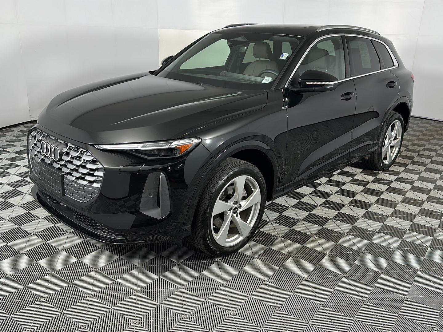 New 2025 Mythos Black Metallic Audi Premium Plus image 14