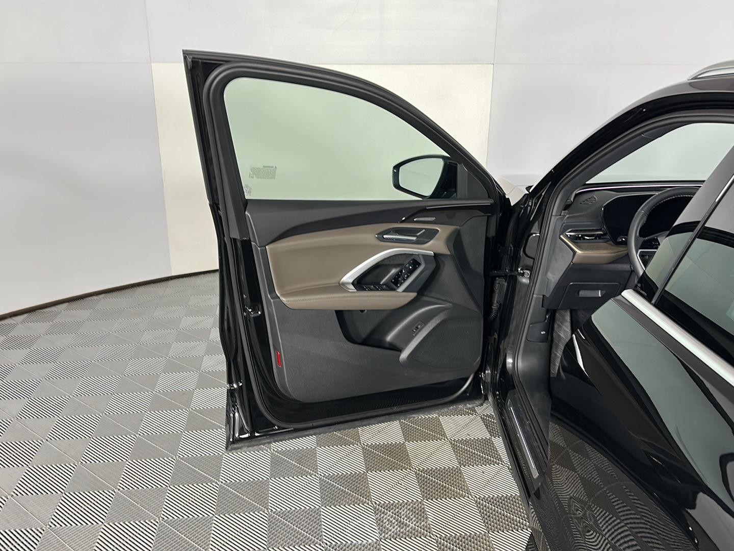 New 2025 Mythos Black Metallic Audi Premium Plus image 18