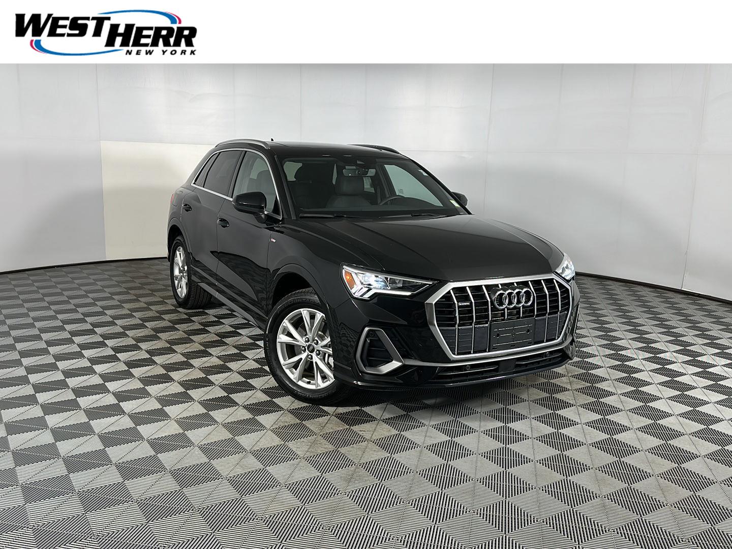 2025 Audi Q3 S line Premium