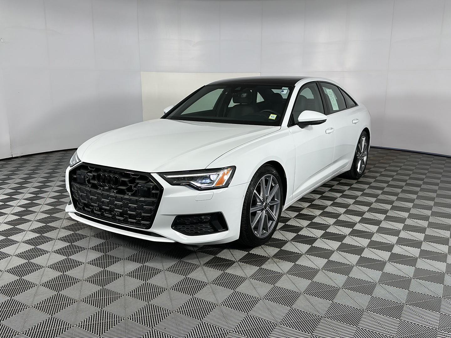 Used 2025 Glacier White Metallic Audi Premium Plus image 5