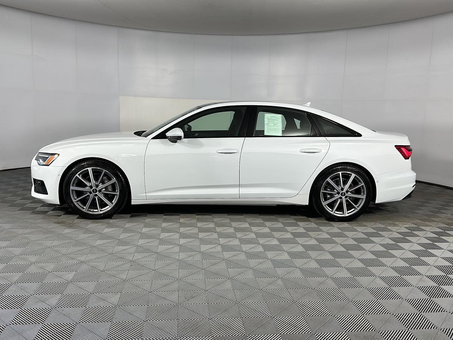 Used 2025 Glacier White Metallic Audi Premium Plus image 7