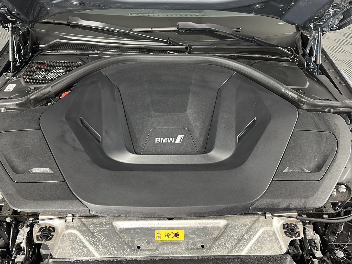 Used 2023 Skyscraper Grey Metallic BMW eDrive40 image 3