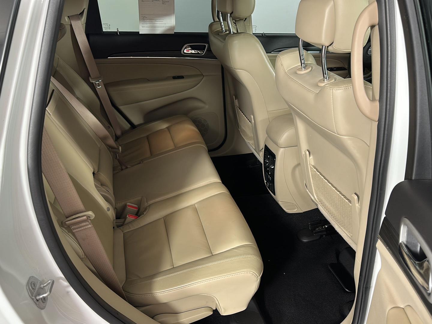 Used 2021 Bright White Clearcoat Jeep Limited image 7