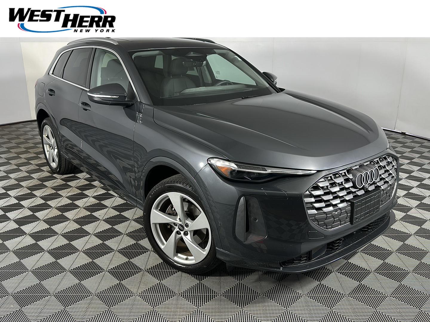 Tambora Gray Metallic 2025 Audi Q5 SUV / Crossover All-Wheel Drive Automatic