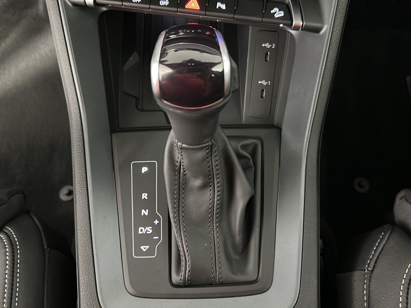 New 2025 Mythos Black Metallic Audi S line Premium image 35