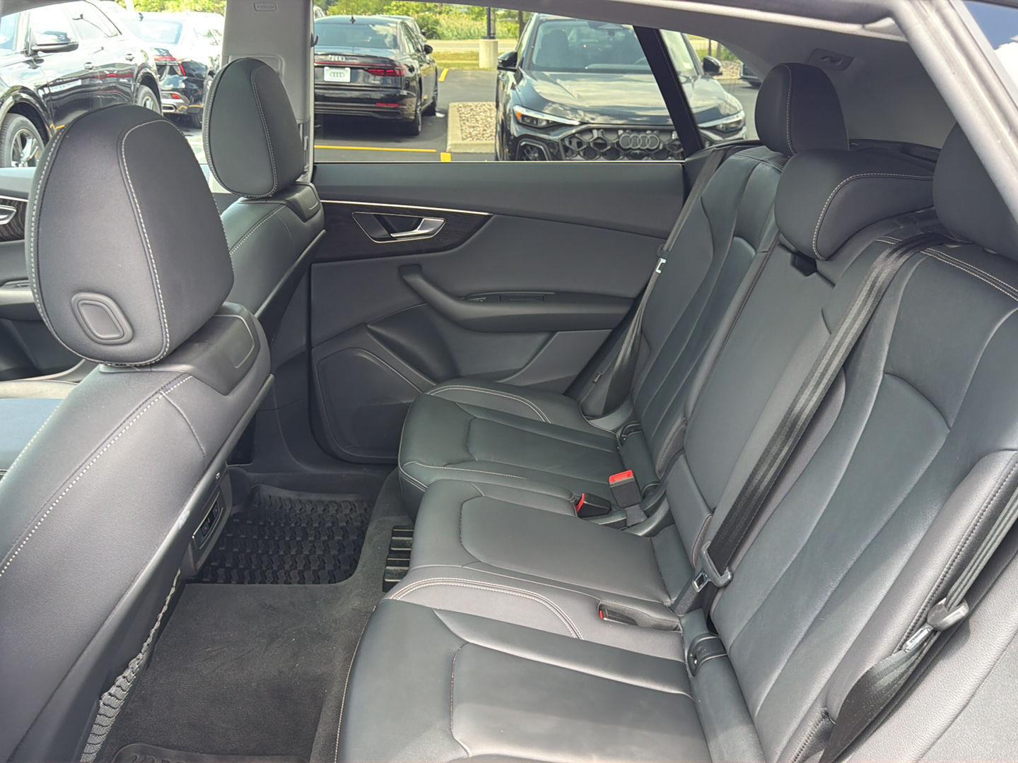 Used 2023 Mythos Black Metallic Audi Premium image 8