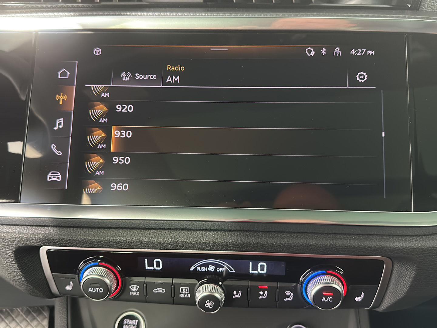 New 2025 Navarra Blue Metallic Audi S line Premium image 31