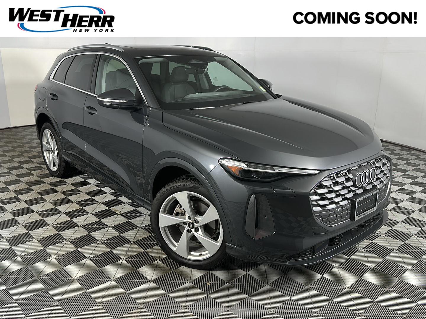 Tambora Gray Metallic 2025 Audi Q5 SUV / Crossover All-Wheel Drive Automatic