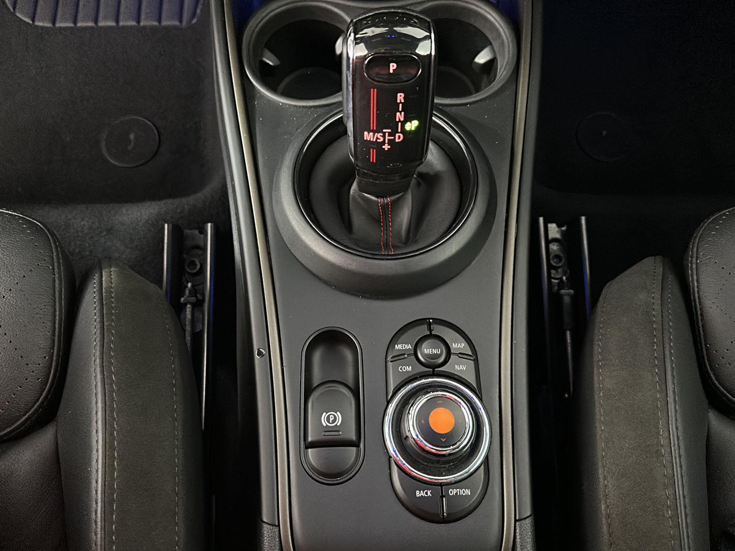 Used 2020 White SIlver Edition MINI Cooper S image 36