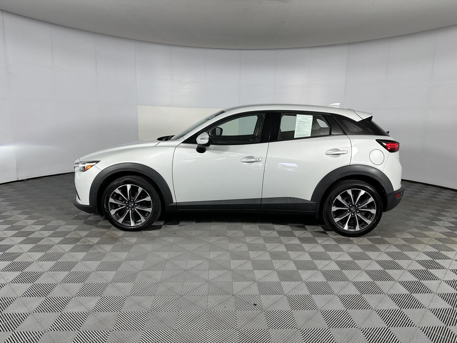 Used 2019 Ceramic Metallic Mazda Touring image 7