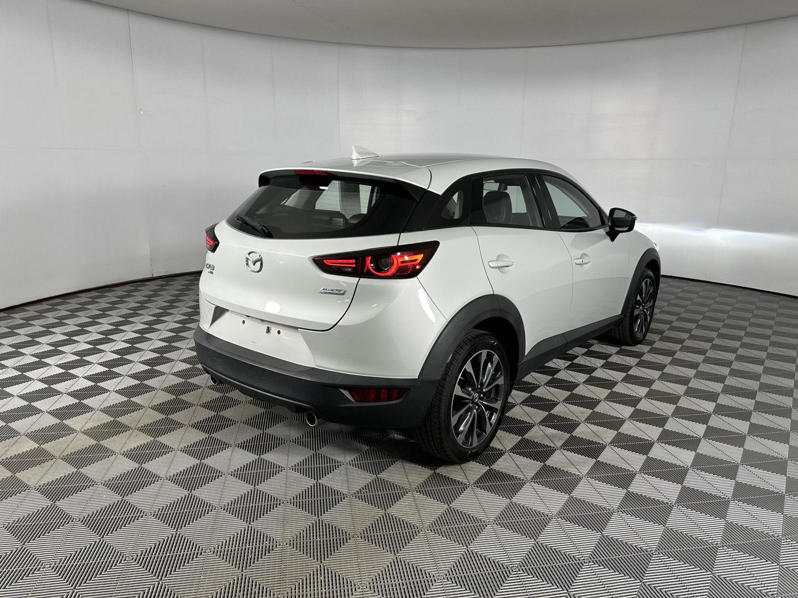 Used 2019 Ceramic Metallic Mazda Touring image 29