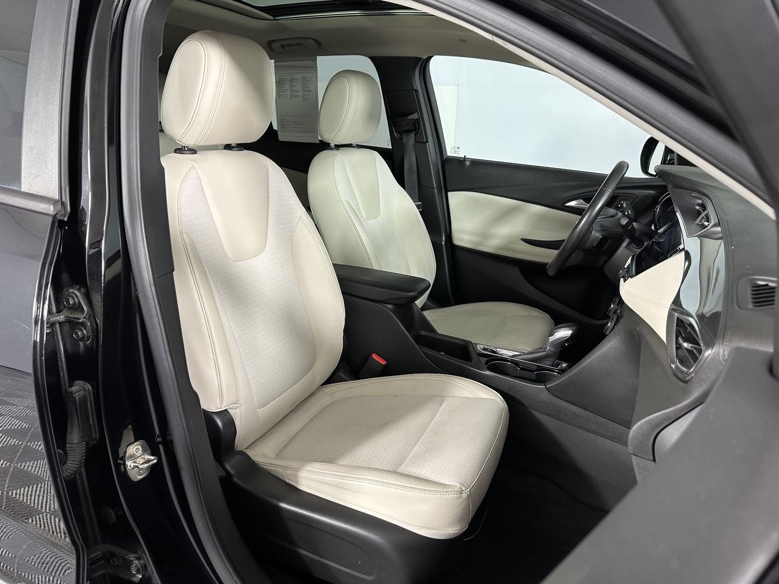 Used 2020 Ebony Twilight Metallic Buick Select image 2