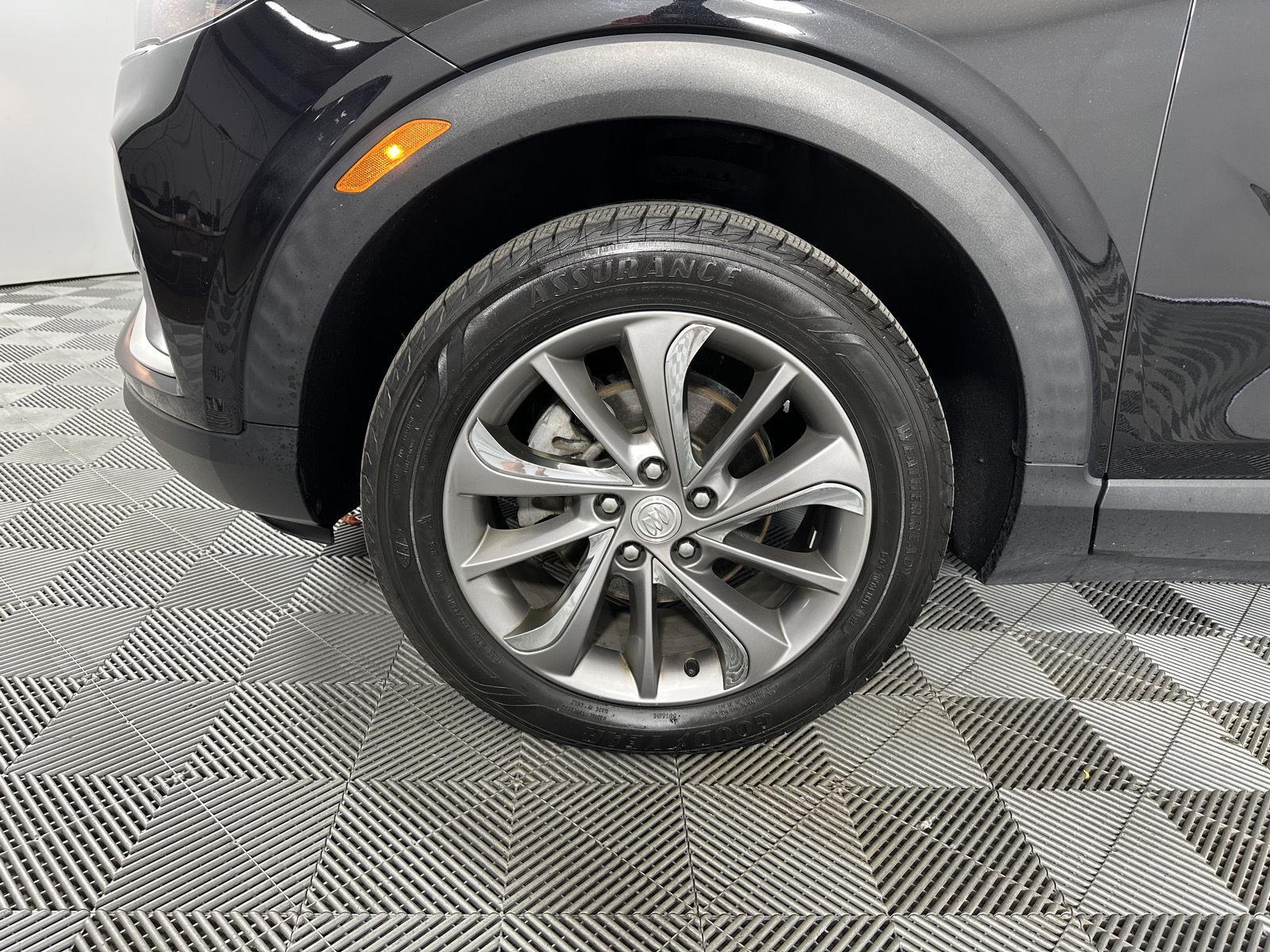 Used 2020 Ebony Twilight Metallic Buick Select image 7