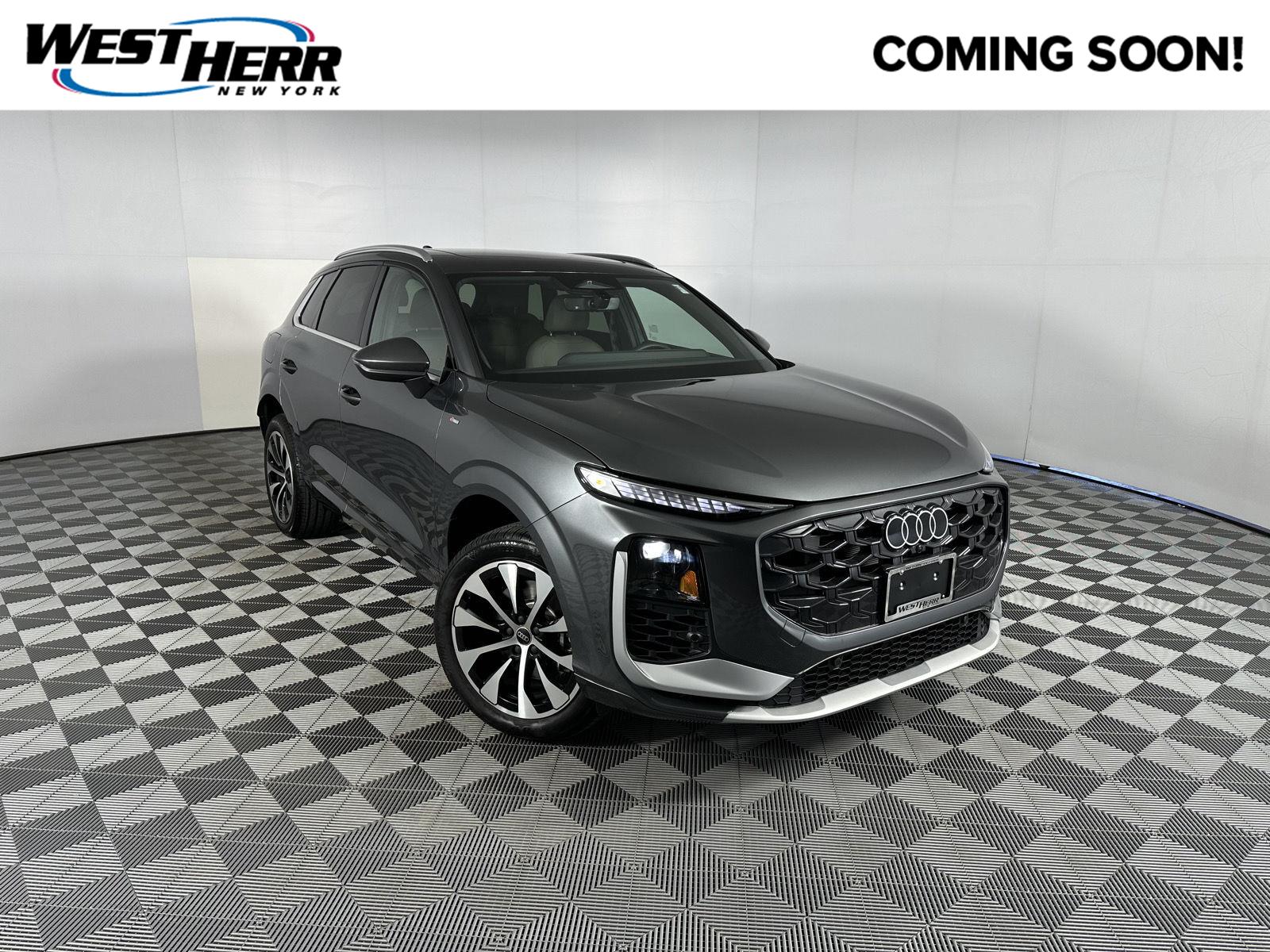 Arrow Gray Pearl Effect 2026 Audi Q3 SUV / Crossover All-Wheel Drive Automatic