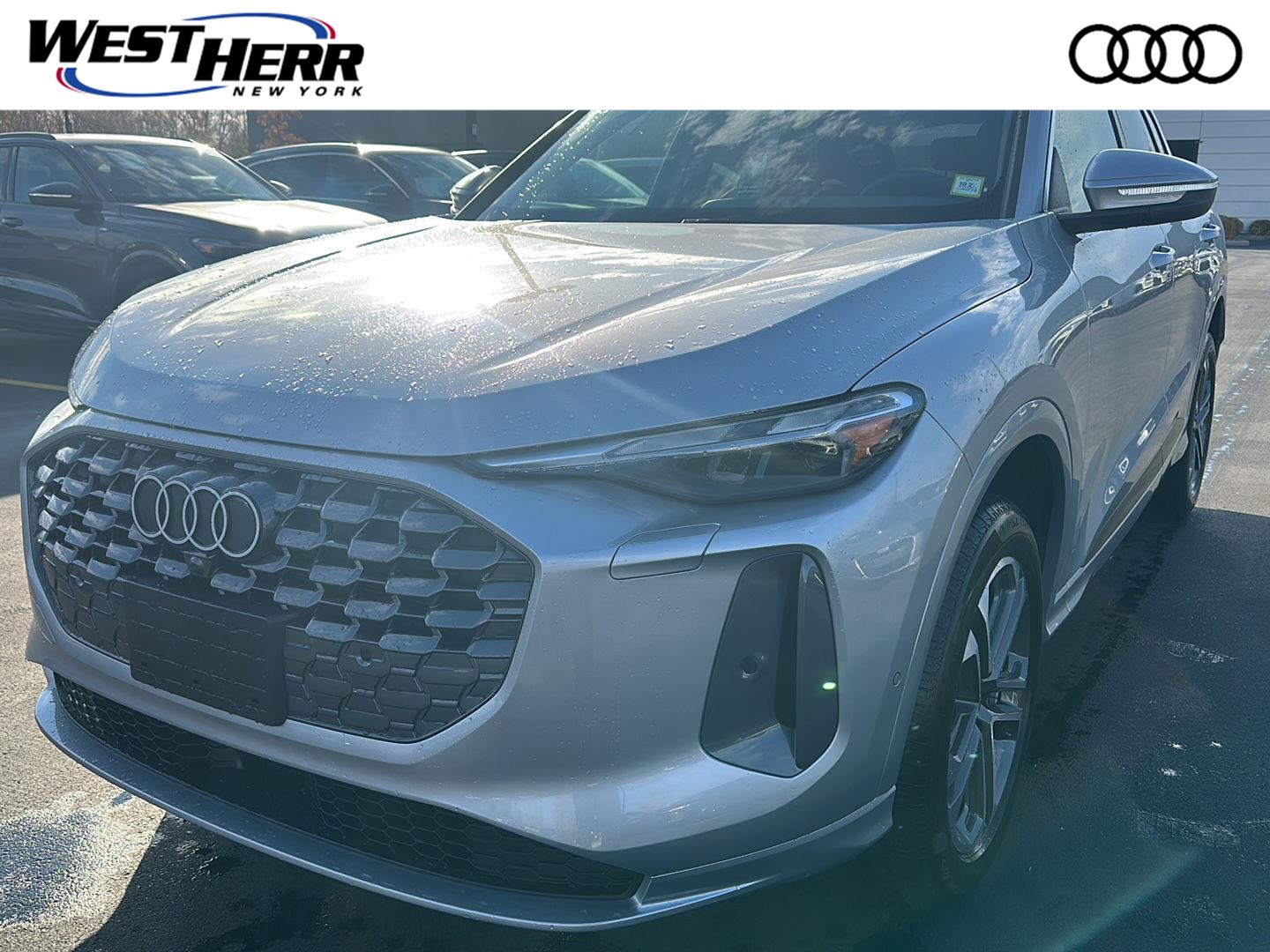 Florett Silver Metallic 2026 Audi Q5 SUV / Crossover All-Wheel Drive Automatic