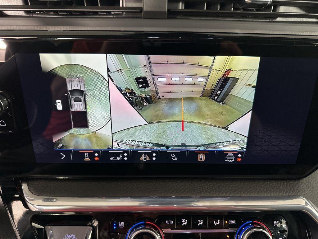 Used 2025 Onyx Black GMC Denali image 36