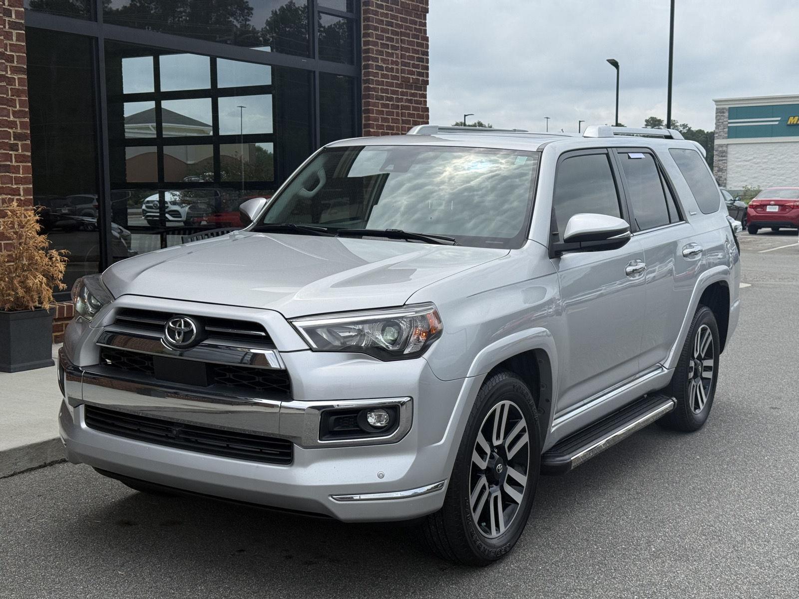 Classic Silver Metallic 2022 Toyota 4Runner SUV / Crossover 4X2 5-Speed Automatic