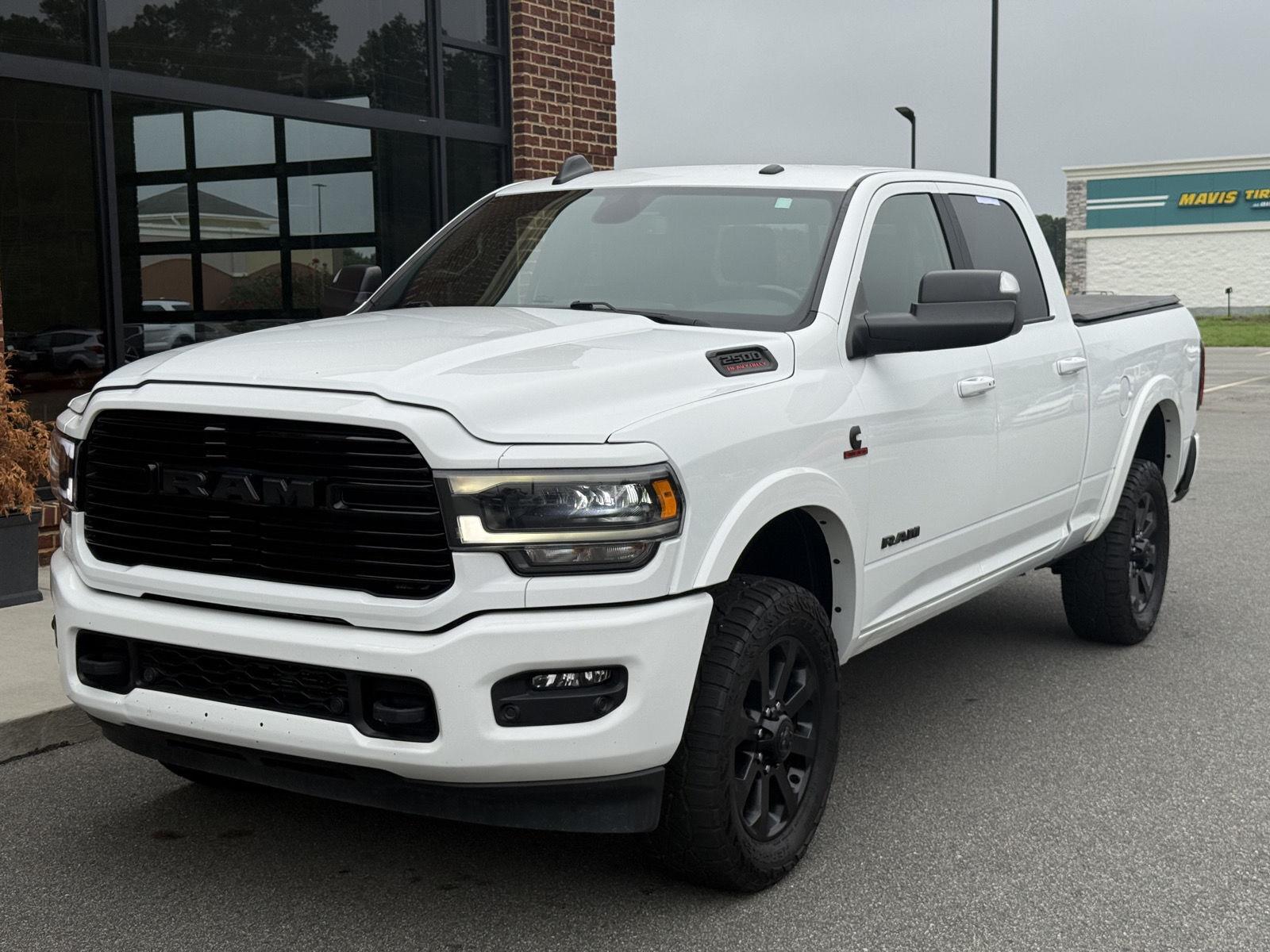 2022 RAM 2500 Blanco (Bright White Clearcoat) Camioneta Todo terreno 6 velocidades Automática