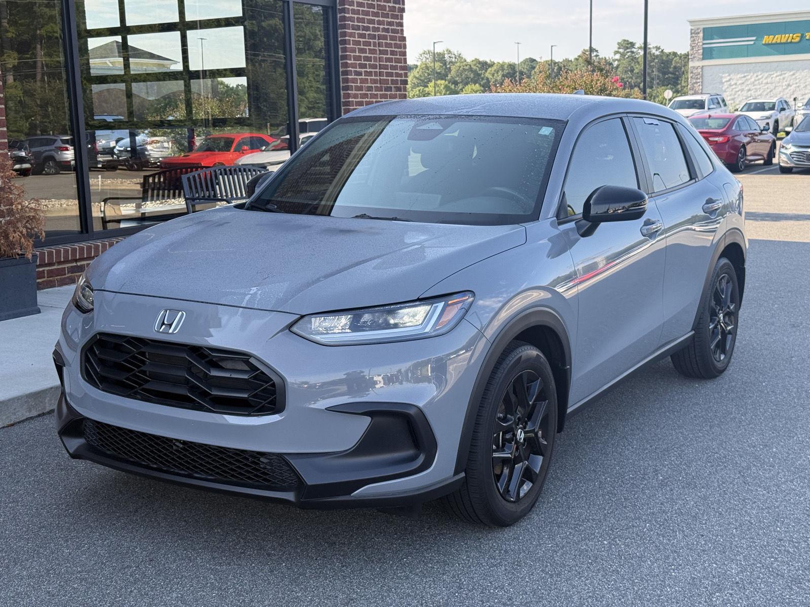 Urban Gray Pearl 2025 Honda HR-V SUV / Crossover All-Wheel Drive Continuously Variable Transmission