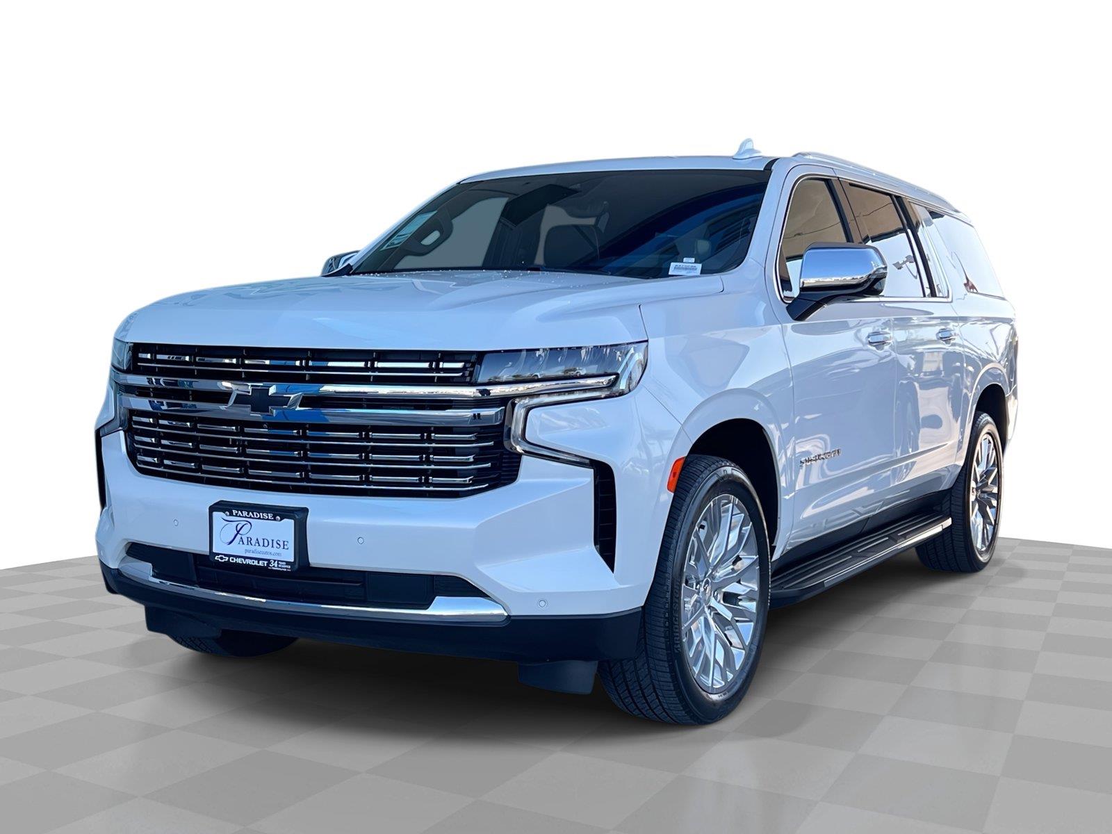 White (Iridescent Pearl Tricoat) 2024 Chevrolet Suburban SUV / Crossover 4X2 Automatic