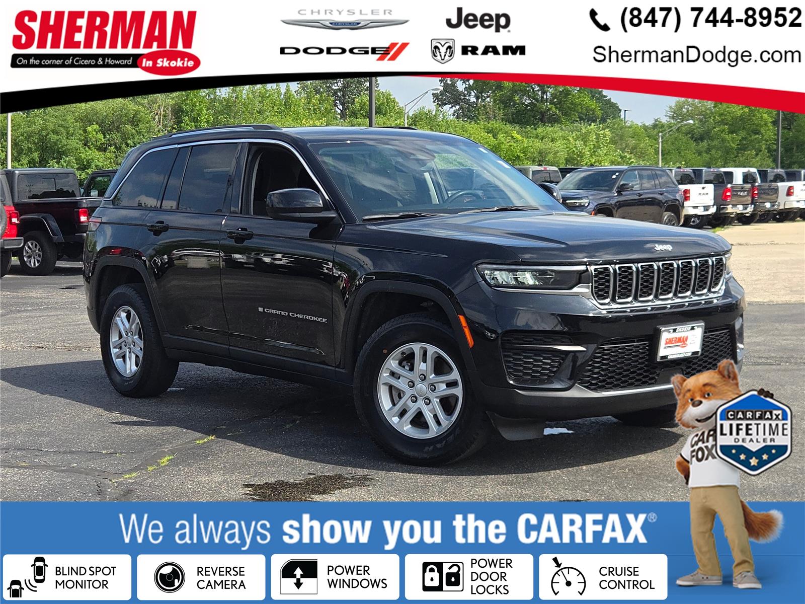 Diamond Black Crystal Pearlcoat 2024 Jeep Grand Cherokee SUV / Crossover 4X2 8-Speed Automatic