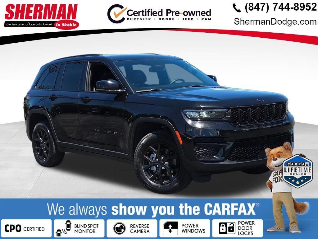 Diamond Black Crystal Pearlcoat 2024 Jeep Grand Cherokee SUV / Crossover 4X2 8-Speed Automatic