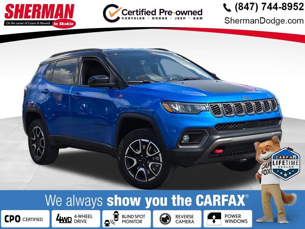 Hydro Blue Pearlcoat 2025 Jeep Compass SUV / Crossover Four-Wheel Drive 8-Speed Automatic
