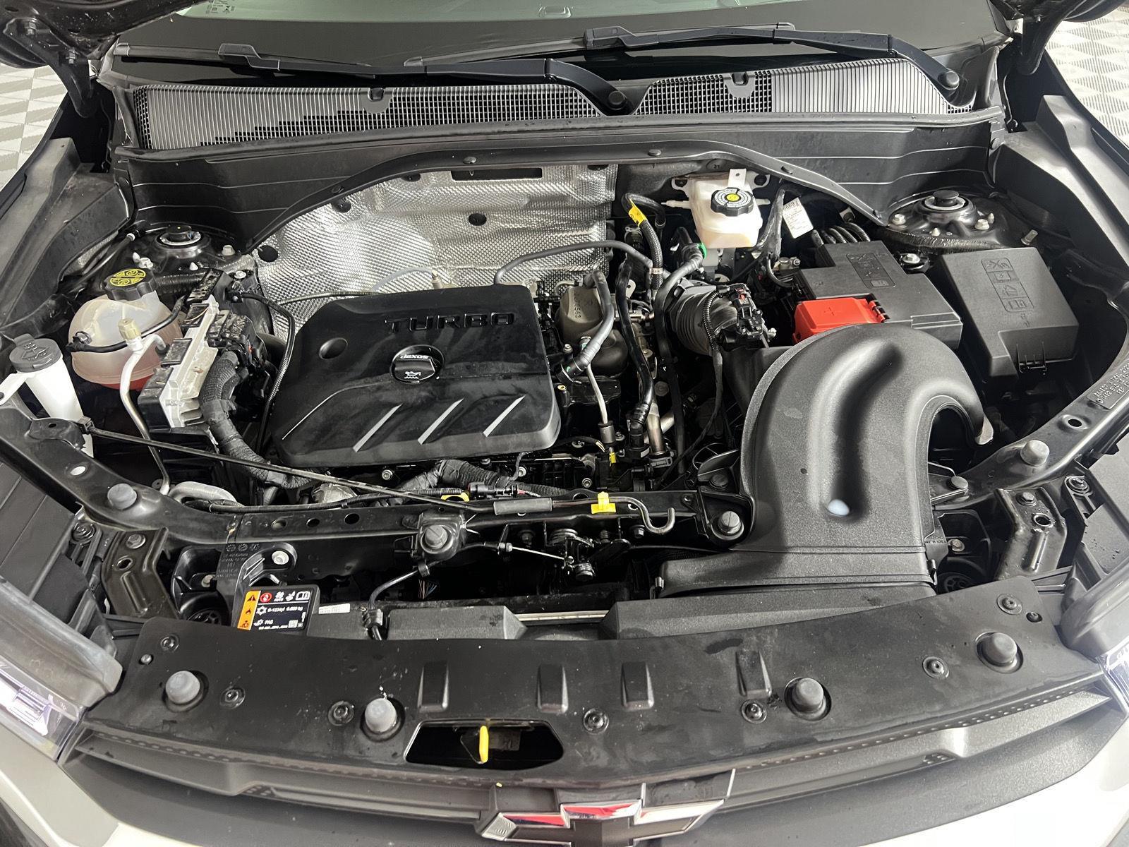 Used 2023 Black Metallic Chevrolet LT image 7