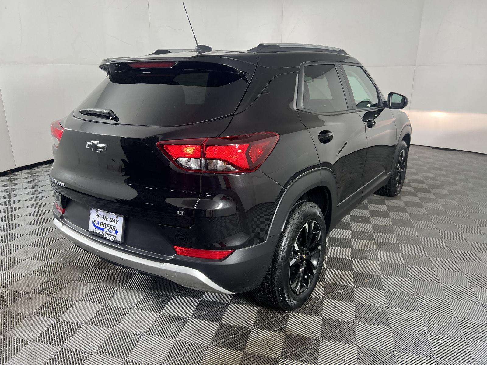 Used 2023 Black Metallic Chevrolet LT image 20