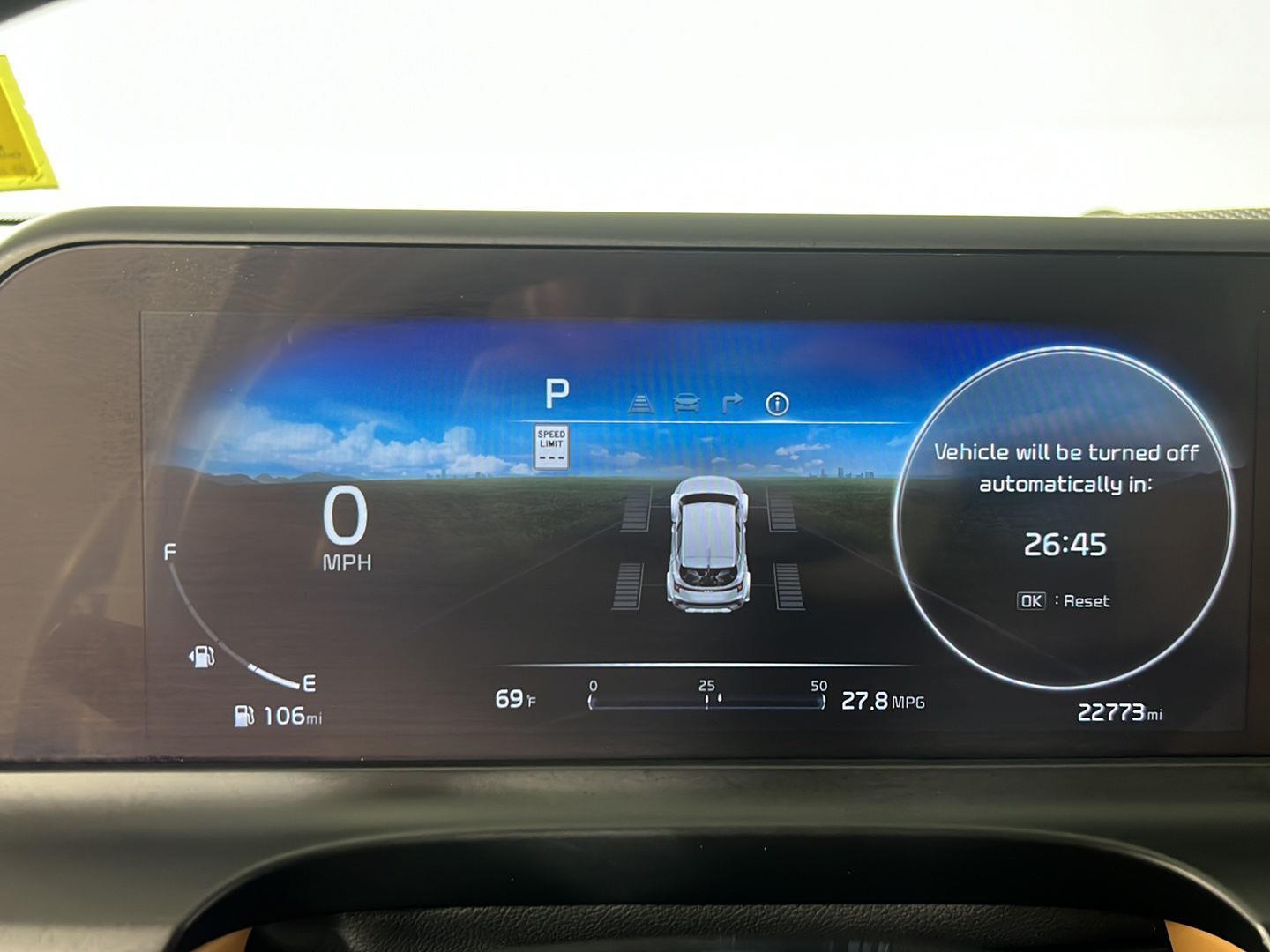 Used 2024 Snow White Pearl Kia SX image 16
