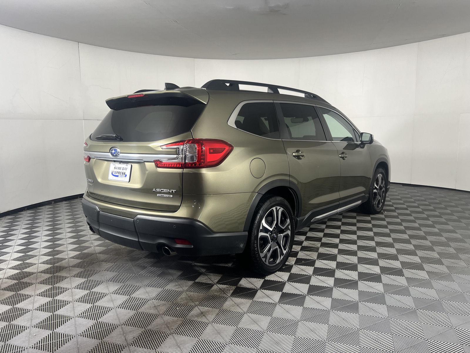 Used 2023 Autumn Green Metallic Subaru Limited image 37