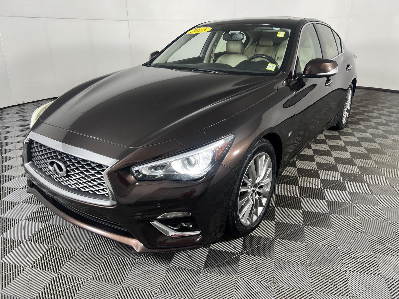 Used 2018 Mocha Almond INFINITI 3.0t LUXE image 17