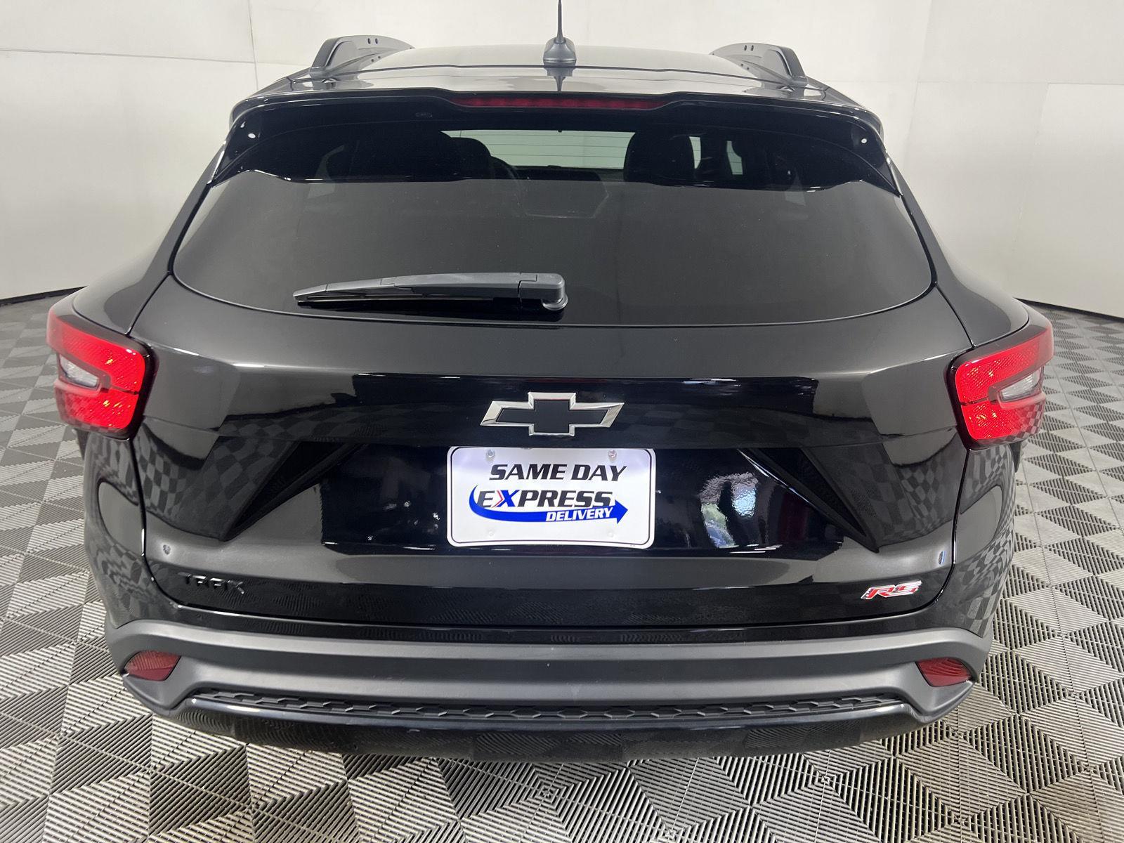Used 2024 Mosaic Black Metallic Chevrolet 2RS image 30