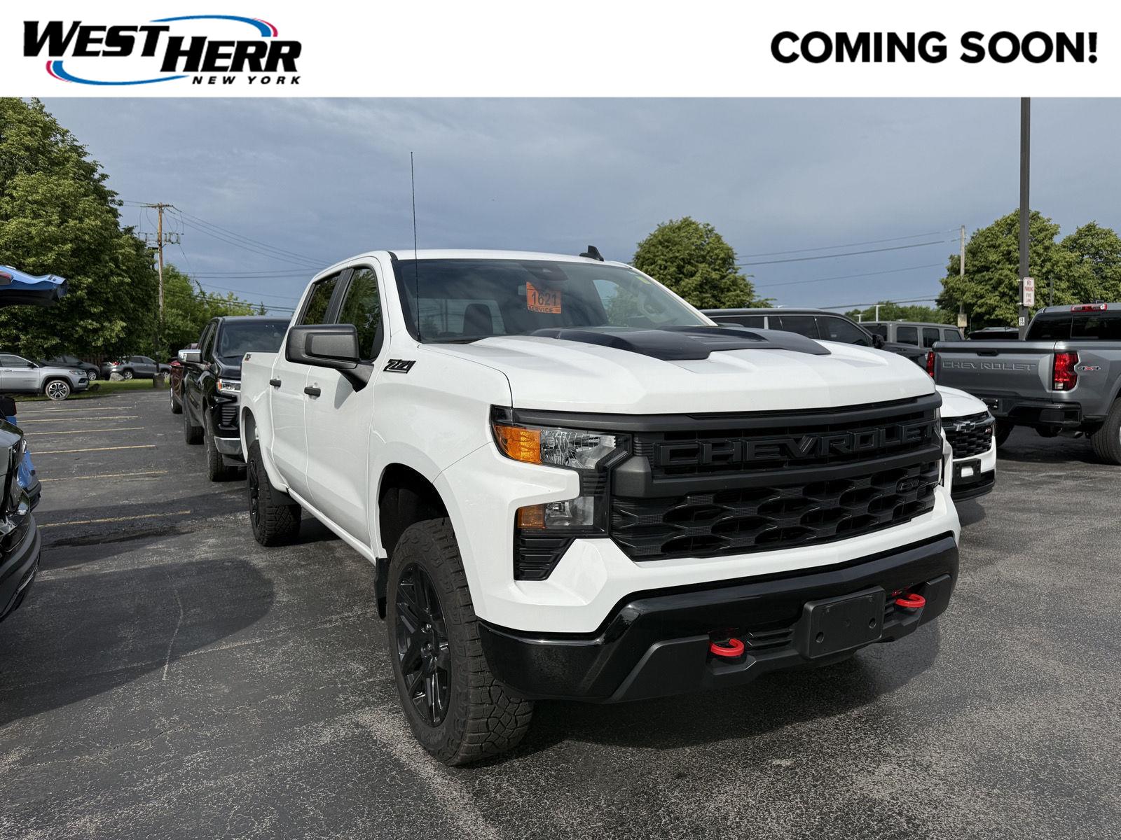  2023 Chevrolet Silverado 1500 Custom Trail Boss Crew Cab 4WD   