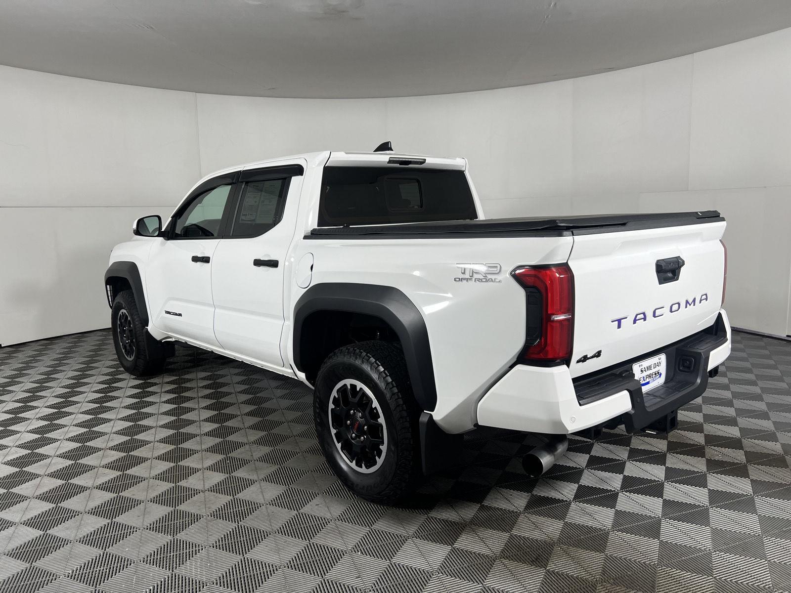 Used 2025 Ice Cap Toyota TRD Off-Road image 3