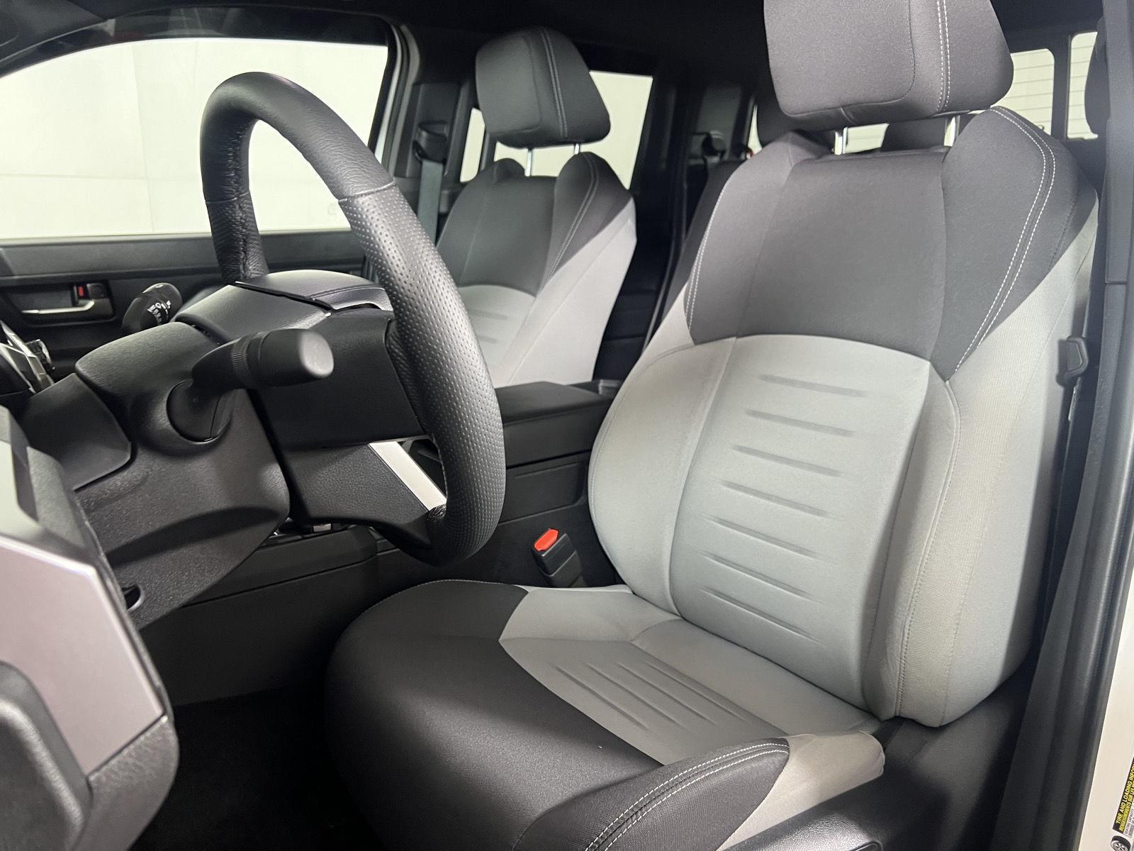Used 2025 Ice Cap Toyota TRD Off-Road image 7