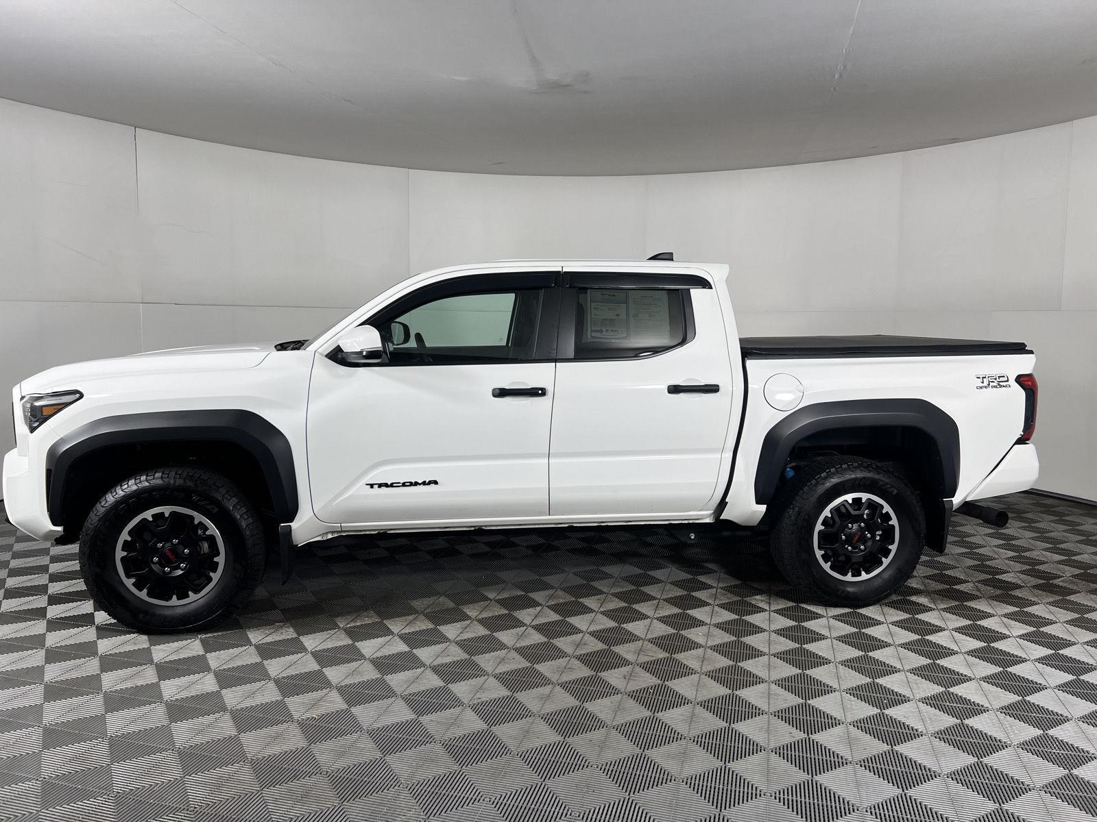 Used 2025 Ice Cap Toyota TRD Off-Road image 9