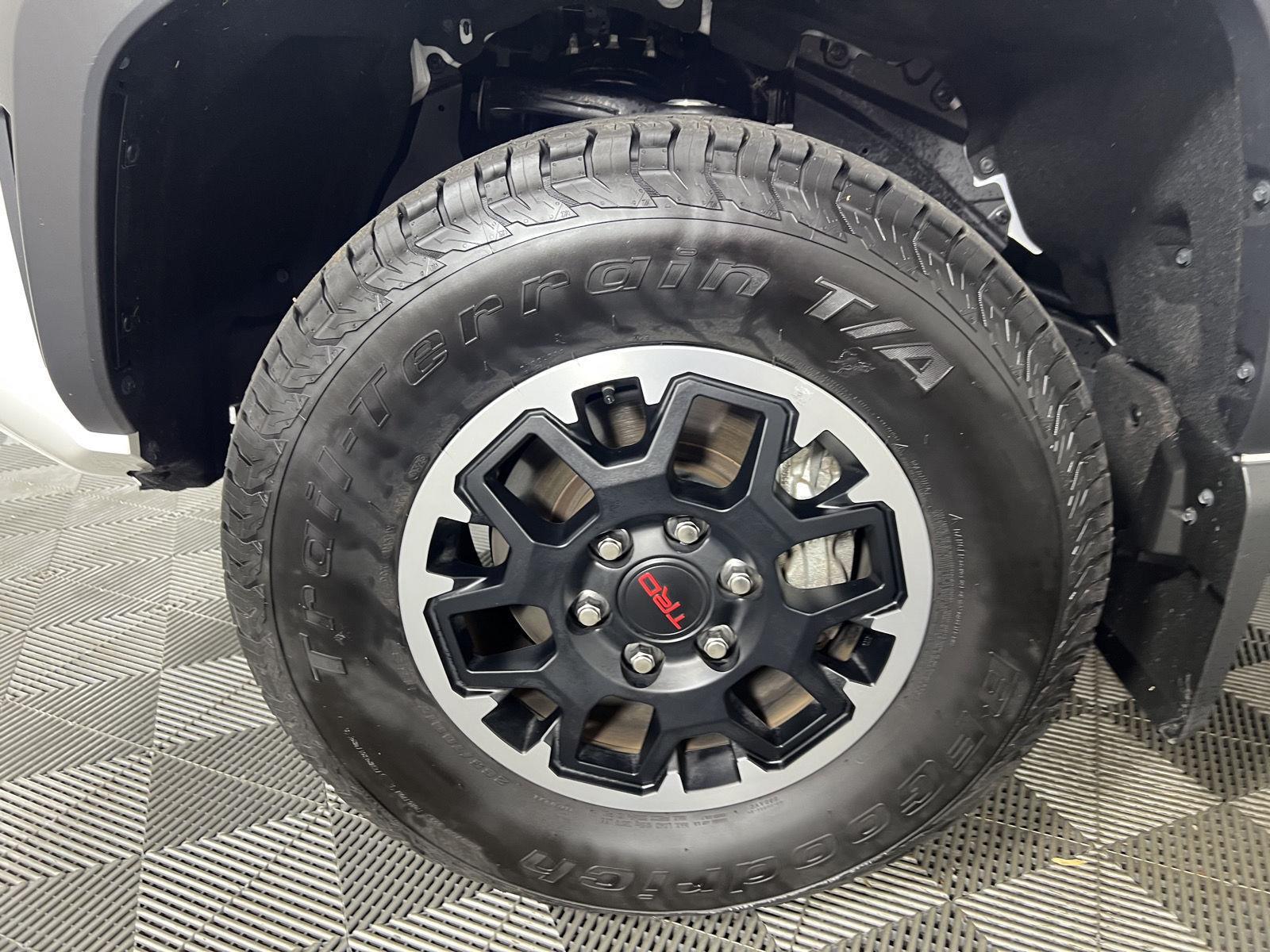 Used 2025 Ice Cap Toyota TRD Off-Road image 17