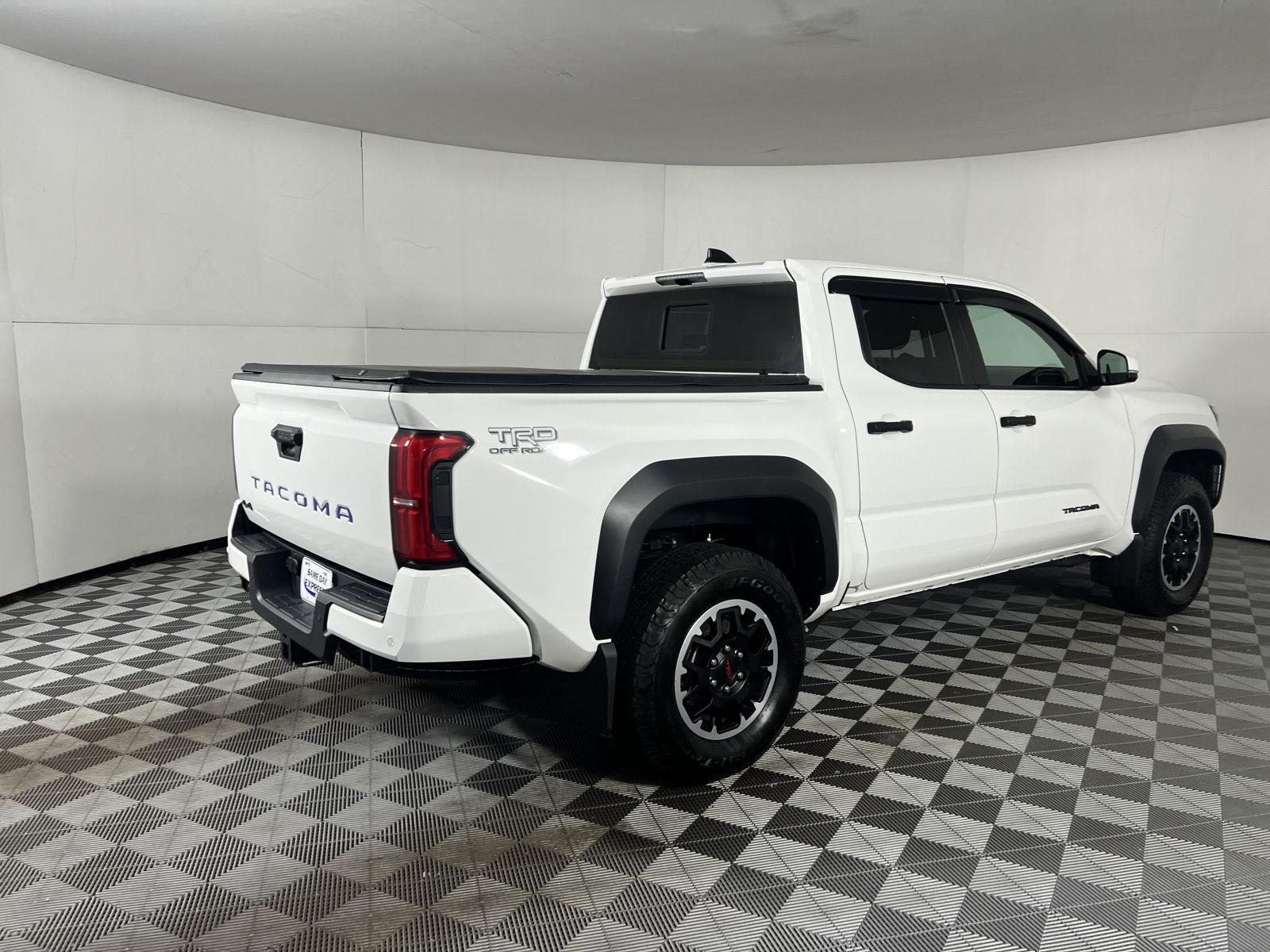 Used 2025 Ice Cap Toyota TRD Off-Road image 21