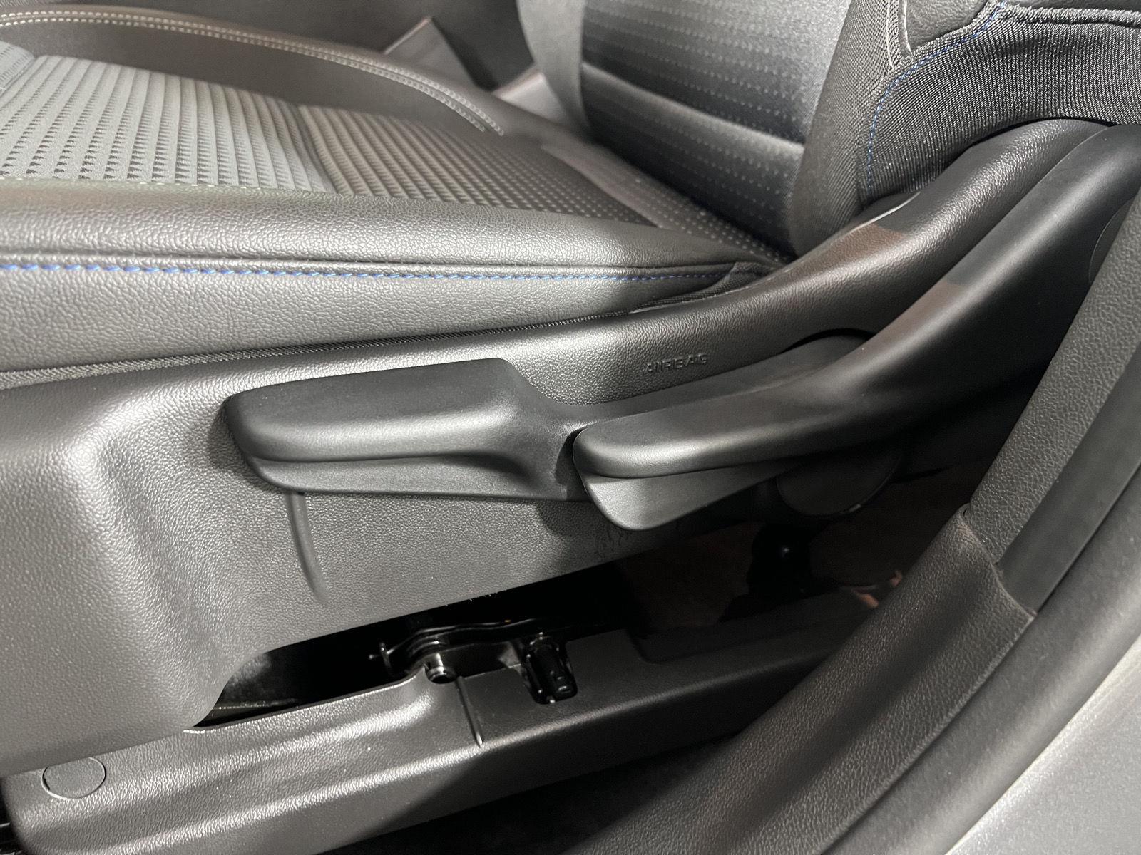 Used 2026 Sterling Gray Metallic Chevrolet LT image 37