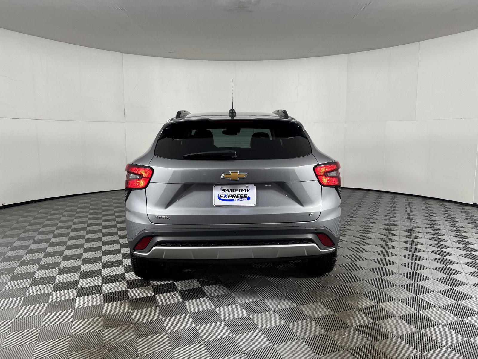 Used 2026 Sterling Gray Metallic Chevrolet LT image 47