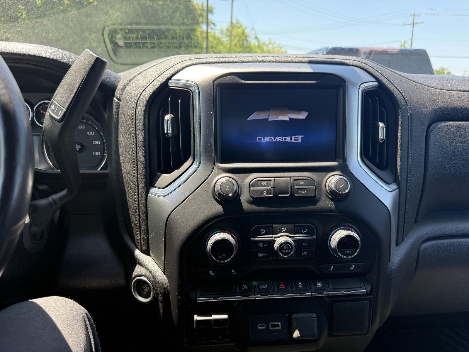 Used 2021 Black Chevrolet LT image 6