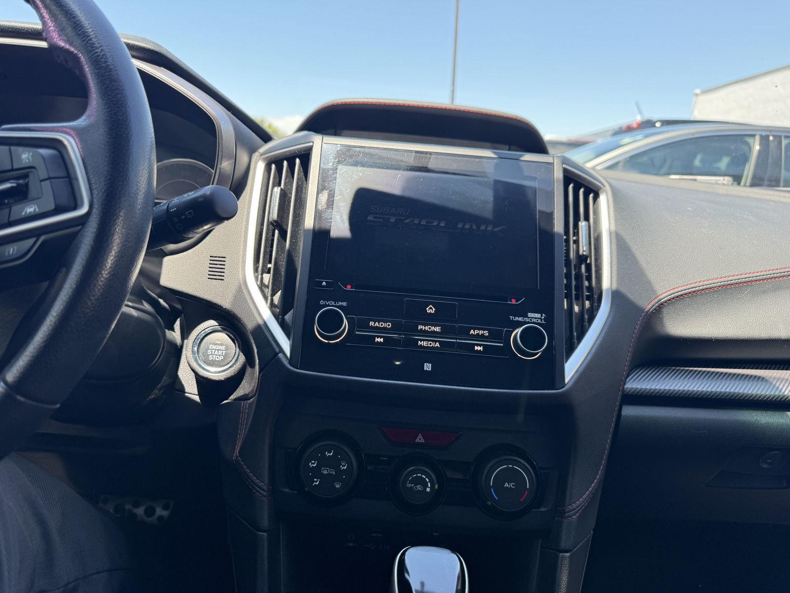 Used 2022  Subaru  image 5